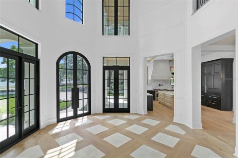 Casa en venta en Tampa, Florida, 5 dormitorios, 619.75 m2 № 2319101 - foto 4