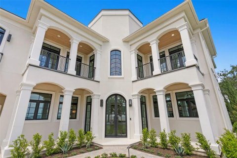 Casa en venta en Tampa, Florida, 5 dormitorios, 619.75 m2 № 2319101 - foto 2