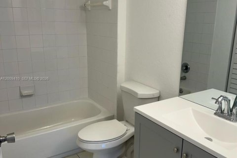 Copropriété à louer à Homestead, Floride: 2 chambres, 83.15 m2 № 2170993 - photo 13