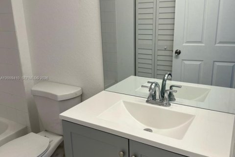 Copropriété à louer à Homestead, Floride: 2 chambres, 83.15 m2 № 2170993 - photo 16