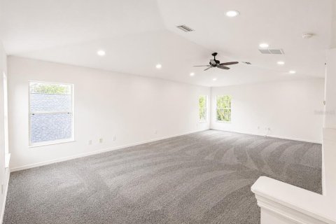 House in Tampa, Florida 4 bedrooms, 238.2 sq.m. № 2314497 - photo 10