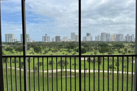 Copropriété à vendre à Aventura, Floride: 2 chambres, 121.98 m2 № 1867599 - photo 7