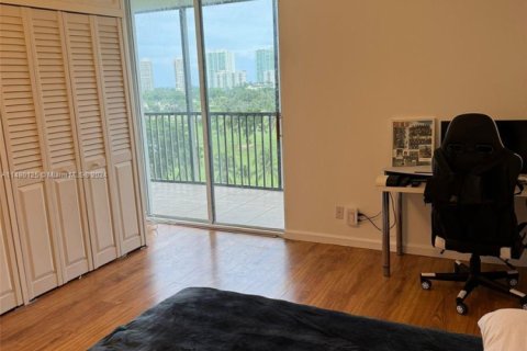 Copropriété à vendre à Aventura, Floride: 2 chambres, 121.98 m2 № 1867599 - photo 23