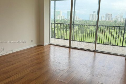 Copropriété à vendre à Aventura, Floride: 2 chambres, 121.98 m2 № 1867599 - photo 19