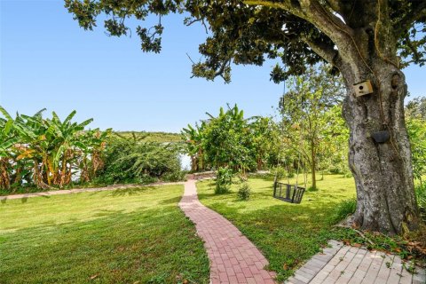 Casa en venta en Tampa, Florida, 8 dormitorios, 139.82 m2 № 1904568 - foto 11