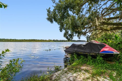 Casa en venta en Tampa, Florida, 8 dormitorios, 139.82 m2 № 1904568 - foto 14