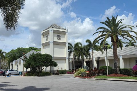 Condominio en venta en Coconut Creek, Florida, 1 dormitorio, 74.14 m2 № 2251156 - foto 19