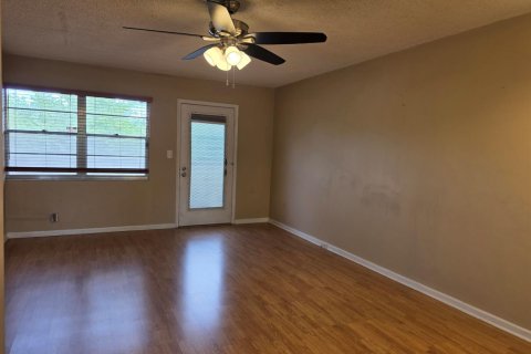 Condominio en venta en Coconut Creek, Florida, 1 dormitorio, 74.14 m2 № 2251156 - foto 10