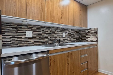 Condominio en venta en Coconut Creek, Florida, 1 dormitorio, 74.14 m2 № 2251156 - foto 13