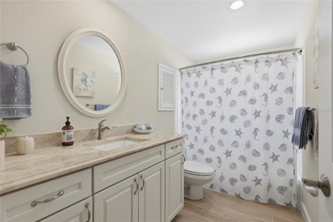 House in Anna Maria, Florida 2 bedrooms, 113.62 sq.m. № 2151076 - photo 20