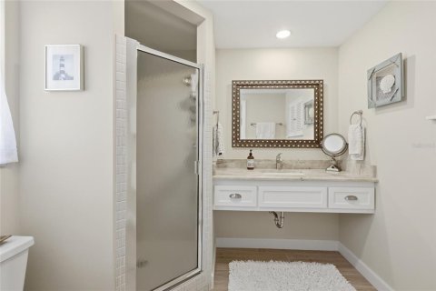 House in Anna Maria, Florida 2 bedrooms, 113.62 sq.m. № 2151076 - photo 16