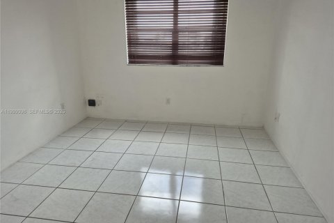Condo in Aventura, Florida, 1 bedroom  № 2060999 - photo 7