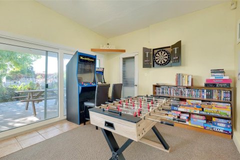 House in Port Charlotte, Florida 4 bedrooms, 167.04 sq.m. № 2223785 - photo 21