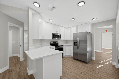 Villa ou maison à vendre à Lecanto, Floride: 3 chambres, 147.25 m2 № 2437354 - photo 9