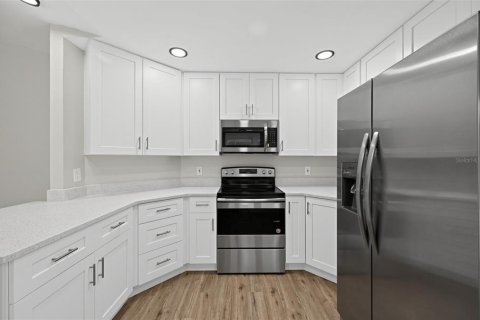 Villa ou maison à vendre à Lecanto, Floride: 3 chambres, 147.25 m2 № 2437354 - photo 8