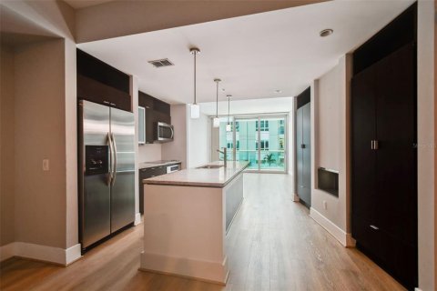 Condominio en venta en Tampa, Florida, 2 dormitorios, 135.27 m2 № 1872857 - foto 3