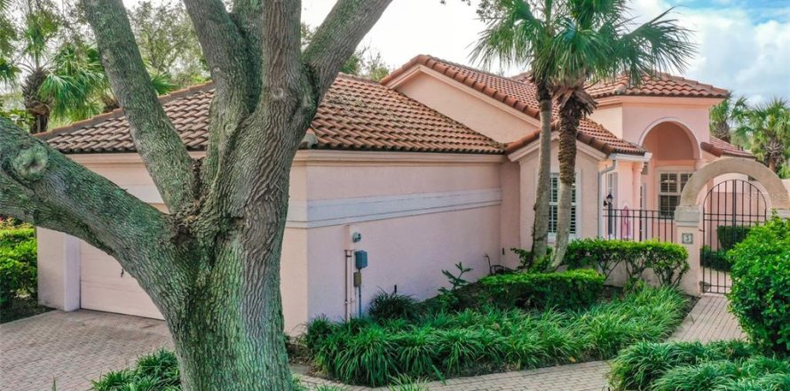 House in Palm Coast, Florida 3 bedrooms, 174.84 sq.m. № 1436367