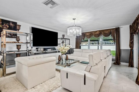 Villa ou maison à vendre à Port St. Lucie, Floride: 5 chambres, 184.32 m2 № 2087336 - photo 8