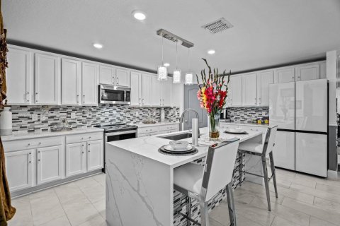 Villa ou maison à vendre à Port St. Lucie, Floride: 5 chambres, 184.32 m2 № 2087336 - photo 14