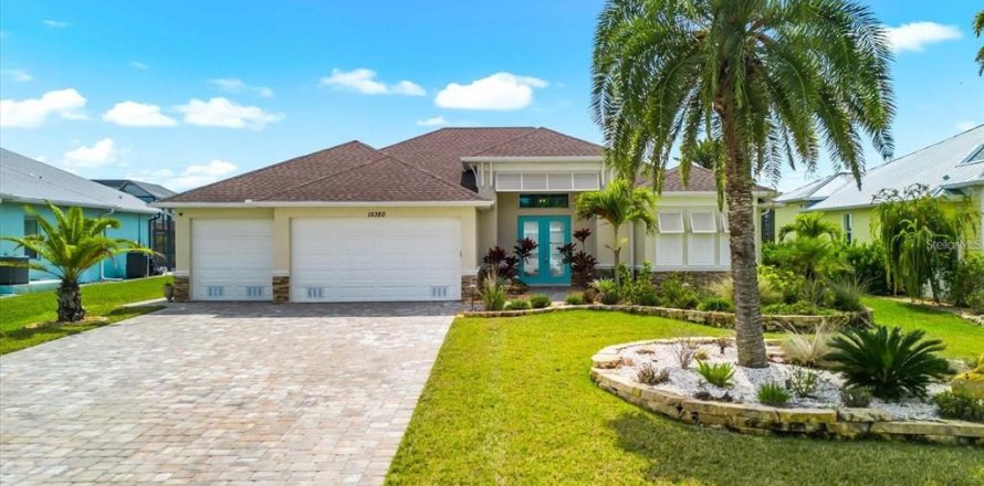 Villa ou maison à Port Charlotte, Floride 3 chambres, 189.33 m2 № 2430312