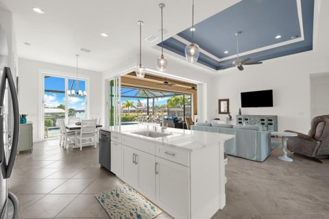 Villa ou maison à vendre à Port Charlotte, Floride: 3 chambres, 189.33 m2 № 2430312 - photo 12