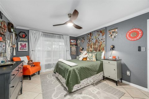 Condo in Titusville, Florida, 2 bedrooms № 2202256 - photo 25