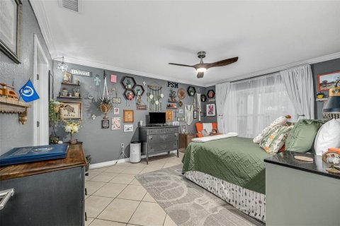 Condo in Titusville, Florida, 2 bedrooms № 2202256 - photo 22