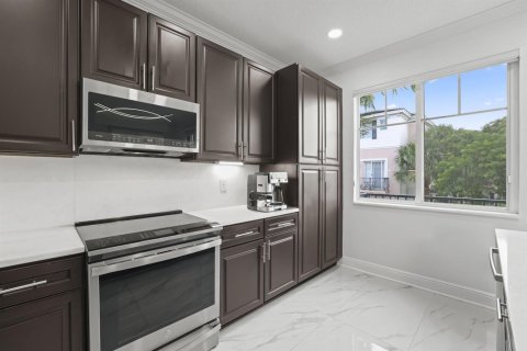 Townhouse in Boca Raton, Florida 3 bedrooms, 181.81 sq.m. № 2278832 - photo 21