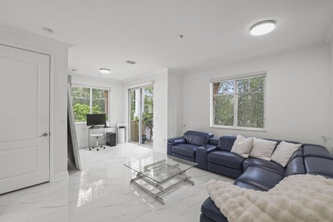 Townhouse in Boca Raton, Florida 3 bedrooms, 181.81 sq.m. № 2278832 - photo 18