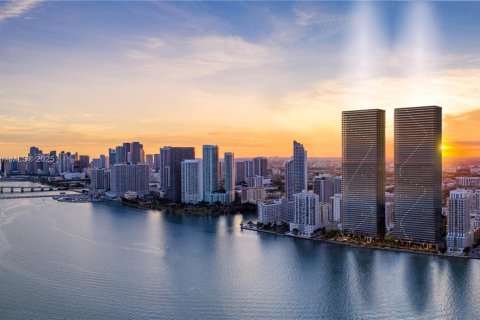 Condominio en venta en Miami, Florida, 3 dormitorios № 1891288 - foto 5