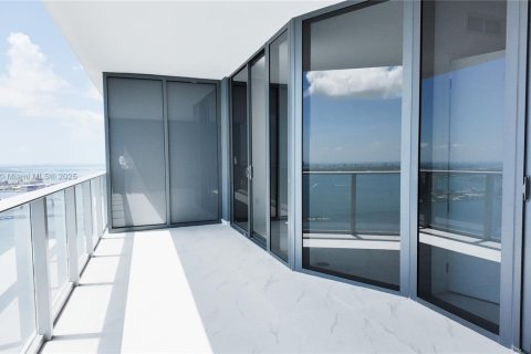 Condominio en venta en Miami, Florida, 3 dormitorios № 1891288 - foto 16