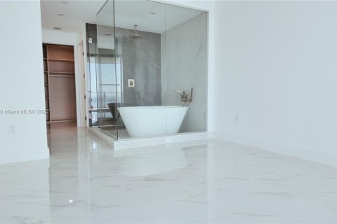 Condominio en venta en Miami, Florida, 3 dormitorios № 1891288 - foto 13