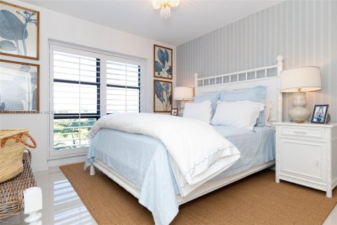 Condominio en venta en Key Biscayne, Florida, 1 dormitorio, 69.12 m2 № 2012459 - foto 27