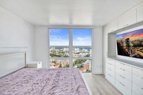 Condo in Miami Beach, Florida, 1 bedroom  № 1973551 - photo 23