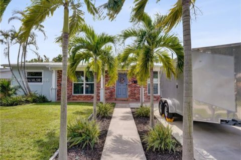 Villa ou maison à vendre à Fort Lauderdale, Floride: 3 chambres, 129.78 m2 № 1938990 - photo 4