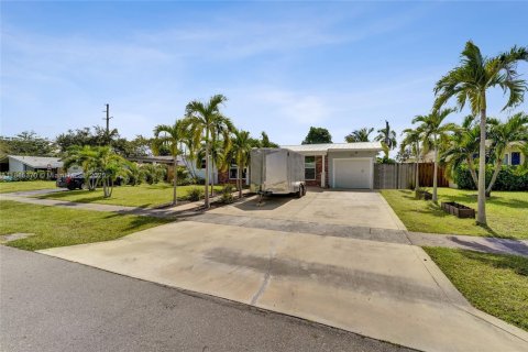 Villa ou maison à vendre à Fort Lauderdale, Floride: 3 chambres, 129.78 m2 № 1938990 - photo 7