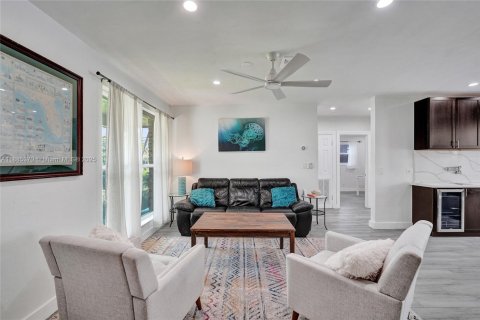 Villa ou maison à vendre à Fort Lauderdale, Floride: 3 chambres, 129.78 m2 № 1938990 - photo 10