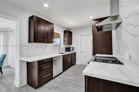 Villa ou maison à vendre à Fort Lauderdale, Floride: 3 chambres, 129.78 m2 № 1938990 - photo 20