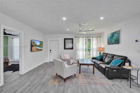 Villa ou maison à vendre à Fort Lauderdale, Floride: 3 chambres, 129.78 m2 № 1938990 - photo 13