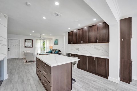 Villa ou maison à vendre à Fort Lauderdale, Floride: 3 chambres, 129.78 m2 № 1938990 - photo 27