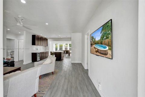 Villa ou maison à vendre à Fort Lauderdale, Floride: 3 chambres, 129.78 m2 № 1938990 - photo 8