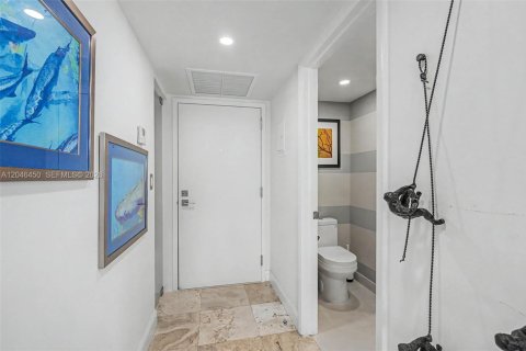 Copropriété à vendre à Miami Beach, Floride: 1 chambre, 74.14 m2 № 2251064 - photo 15