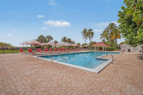 Copropriété à vendre à Miami Beach, Floride: 1 chambre, 74.14 m2 № 2251064 - photo 29