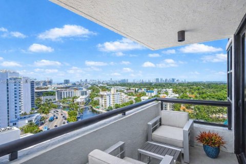 Copropriété à vendre à Miami Beach, Floride: 1 chambre, 74.14 m2 № 2251064 - photo 13
