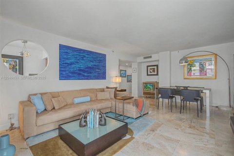 Copropriété à vendre à Miami Beach, Floride: 1 chambre, 74.14 m2 № 2251064 - photo 19