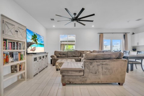 Touwnhouse à louer à Homestead, Floride: 4 chambres, 163.23 m2 № 1946927 - photo 4