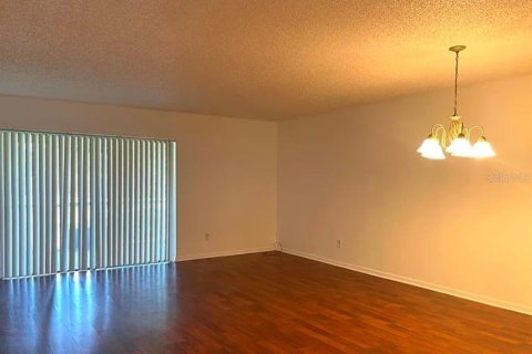 Copropriété à louer à Orlando, Floride: 2 chambres, 101.17 m2 № 2107331 - photo 7