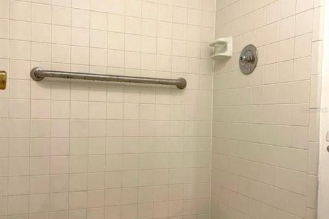 Copropriété à louer à Orlando, Floride: 2 chambres, 101.17 m2 № 2107331 - photo 3