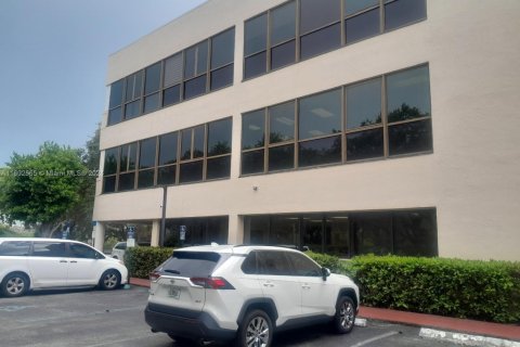 Oficina en alquiler en Miami Lakes, Florida № 1222580 - foto 1