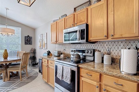 Casa en venta en Wesley Chapel, Florida, 3 dormitorios, 210.33 m2 № 1898504 - foto 7